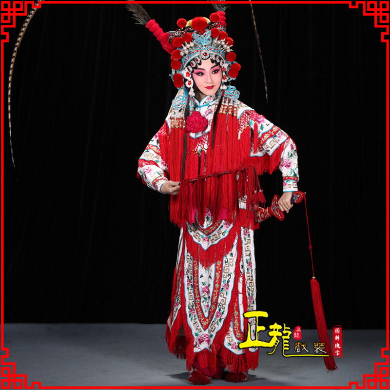 景洪刀马旦改容战父 软绉镶边女改良靠